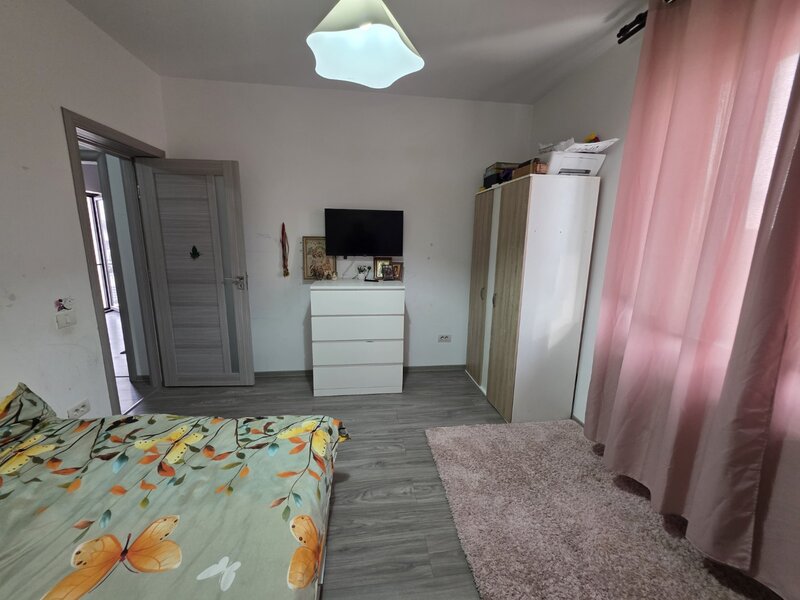 Pantelimon, str. Hotarului, vila P+E+M, constructie 2022, centrala,